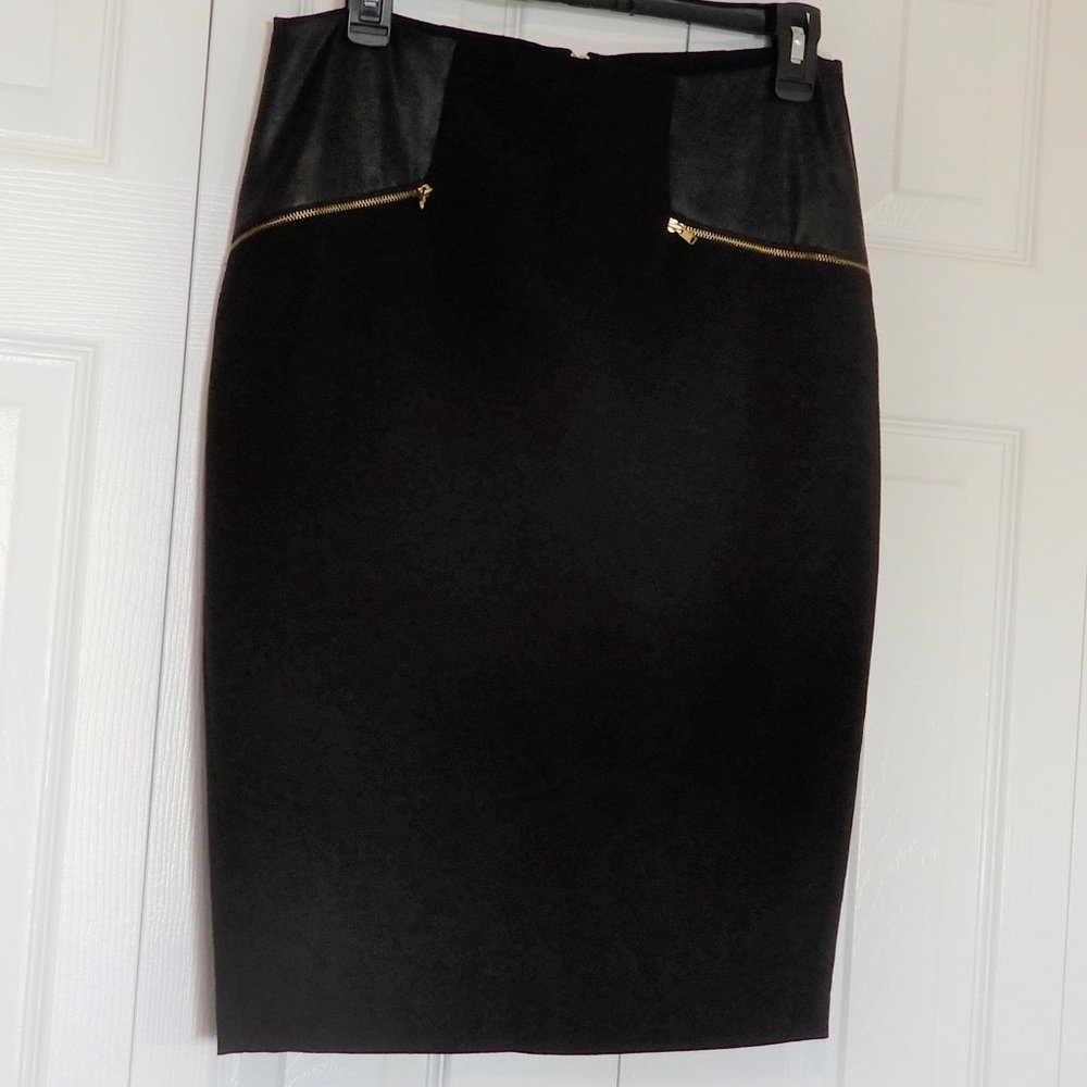 BCX Black Pencil Skirt in size S